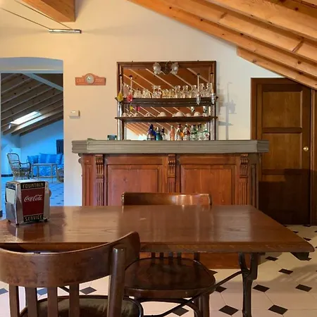 Xvi Century House In Βίλα *